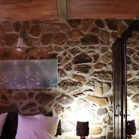 Holiday home Accommodation, Serra Da Estrela - Casa Cabeco Do Barragao