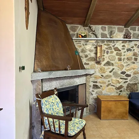 Casa Cabeço Do Barragão * Fundão